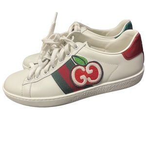 GUCCI APPLE 🍎 ACE SNEAKERS SZ 35
